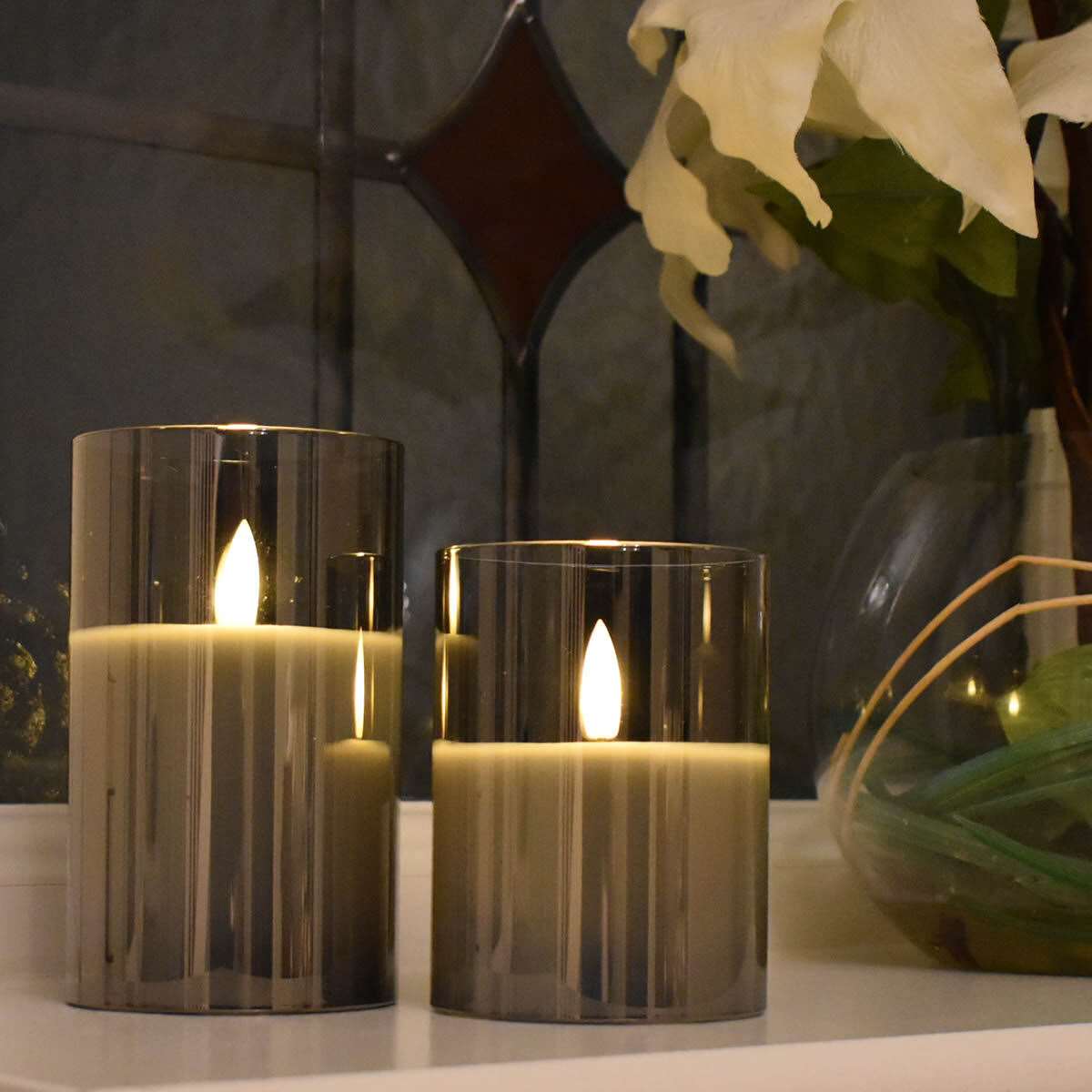 Flameless Flickering LED Candle Set - Black Qubd