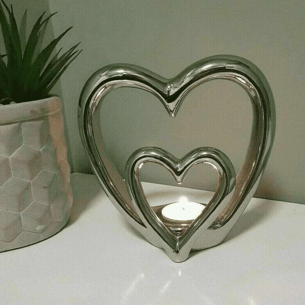 Double Heart Tealight Holder - Black Qubd